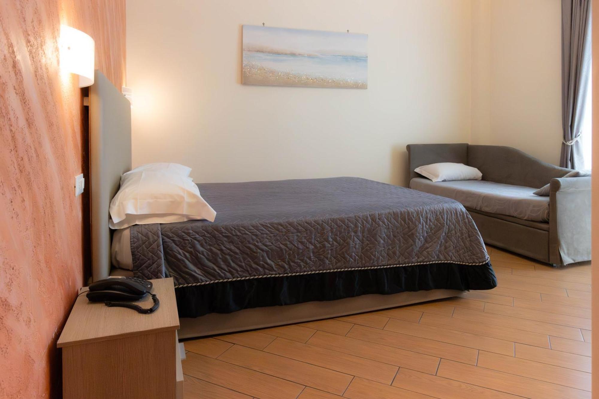 Hotel Porto Di Claudio Fiumicino Esterno foto