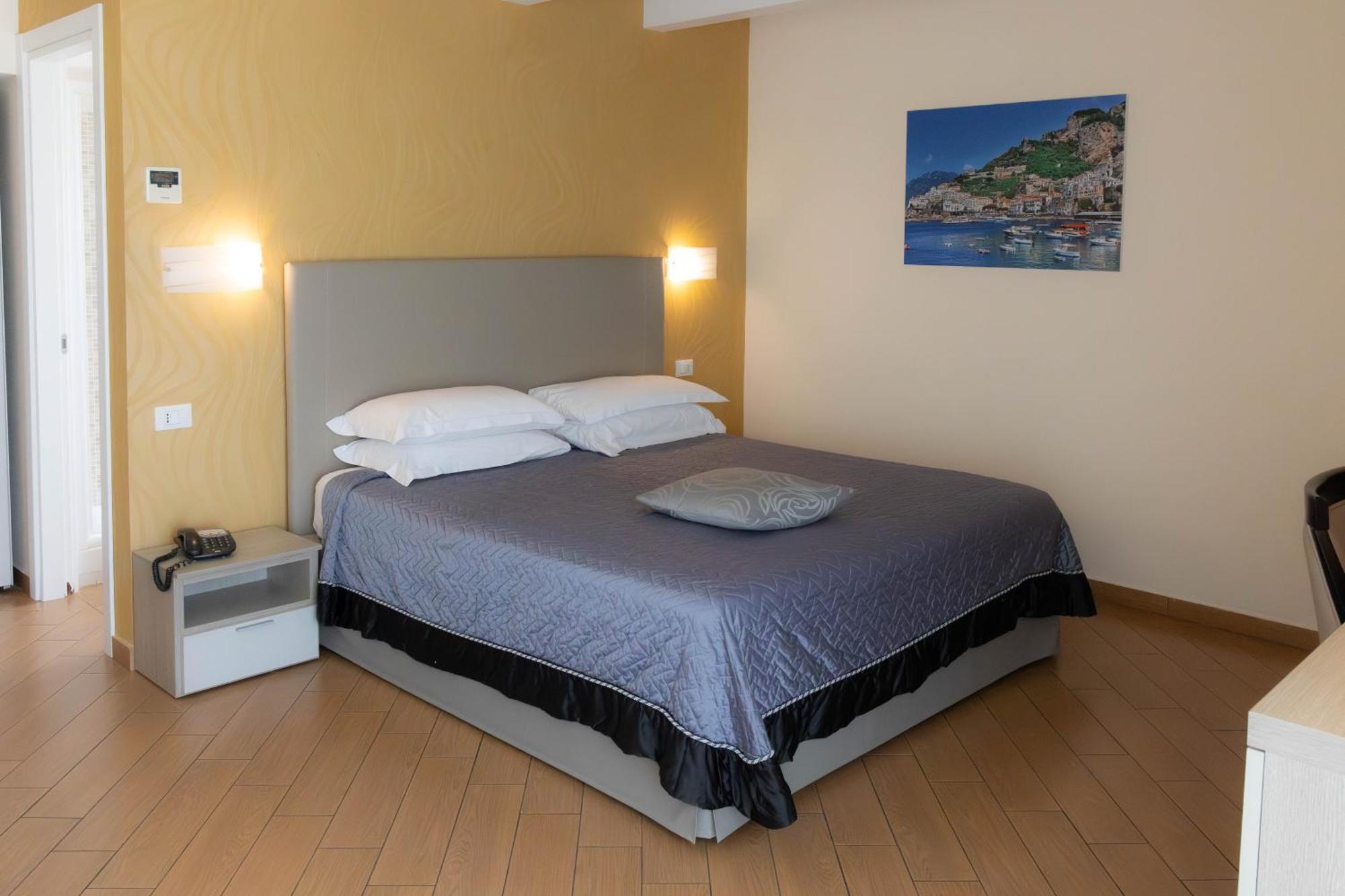 Hotel Porto Di Claudio Fiumicino Esterno foto