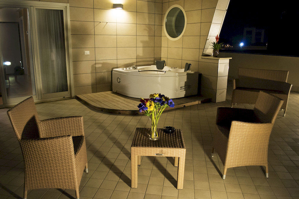 Hotel Porto Di Claudio Fiumicino Esterno foto